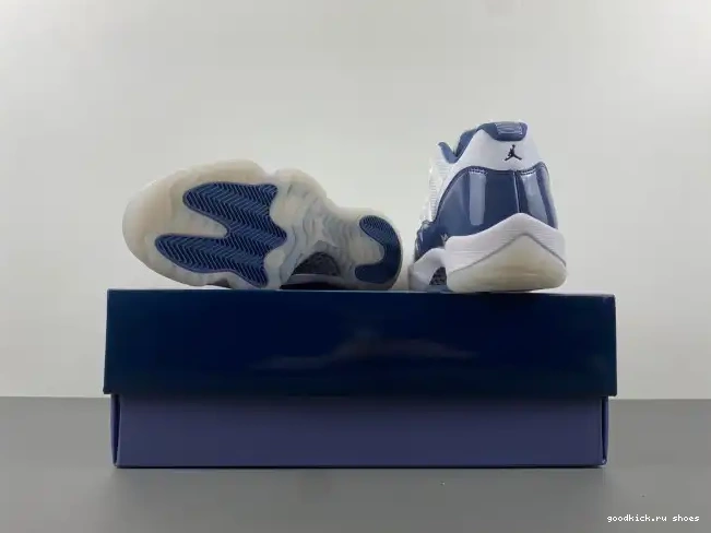 Cheap FV5104-104 Low Retro Jordan Navy Midnight 11 (2024) 0610